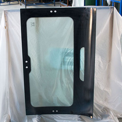 不等弧-電動(dòng)車(chē)前擋風(fēng)鋼化玻璃